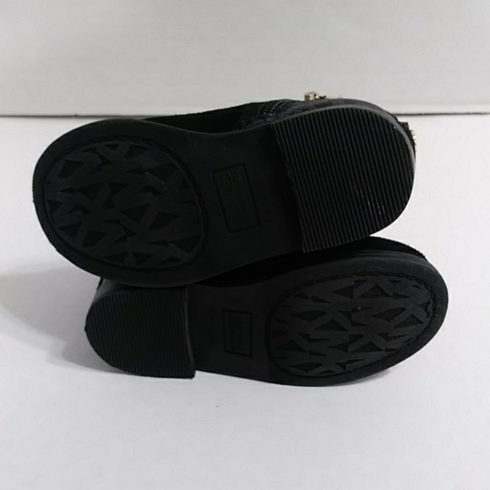 Michael Kors Kids Black Boots with Gold Accents Size 6 *GUC* - Picture 8 of 9